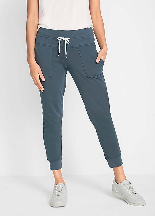 womens cropped tracksuit bottoms