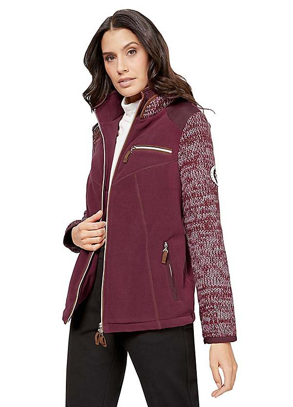 maroon fleece jacket