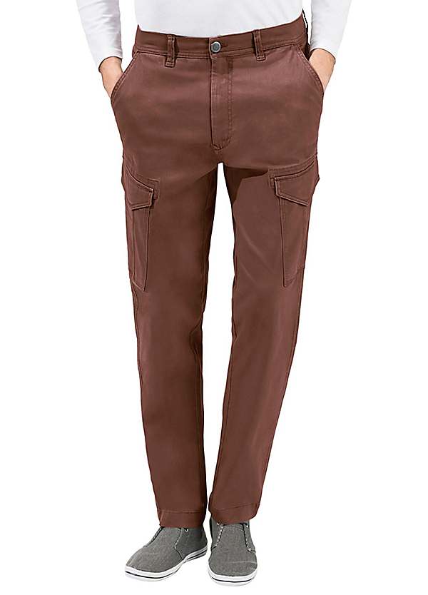straight leg cargo trousers